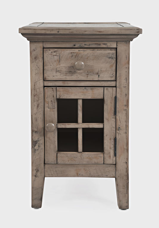 Rustic Shores Chairside Table Watch Hill Weathered Grey