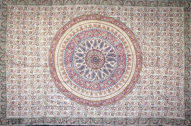 Tapestry Full Size Kalamkari Circle Red / Green