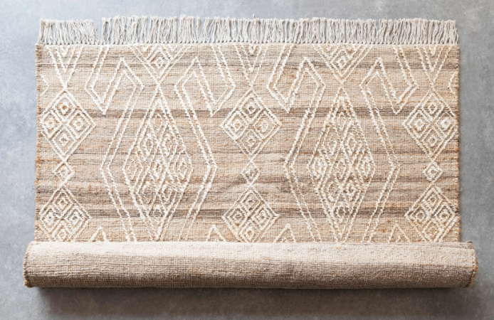 Rug Wool and Jute Hand Woven Cream and Beige with Pattern and Fringe 5' x 7'