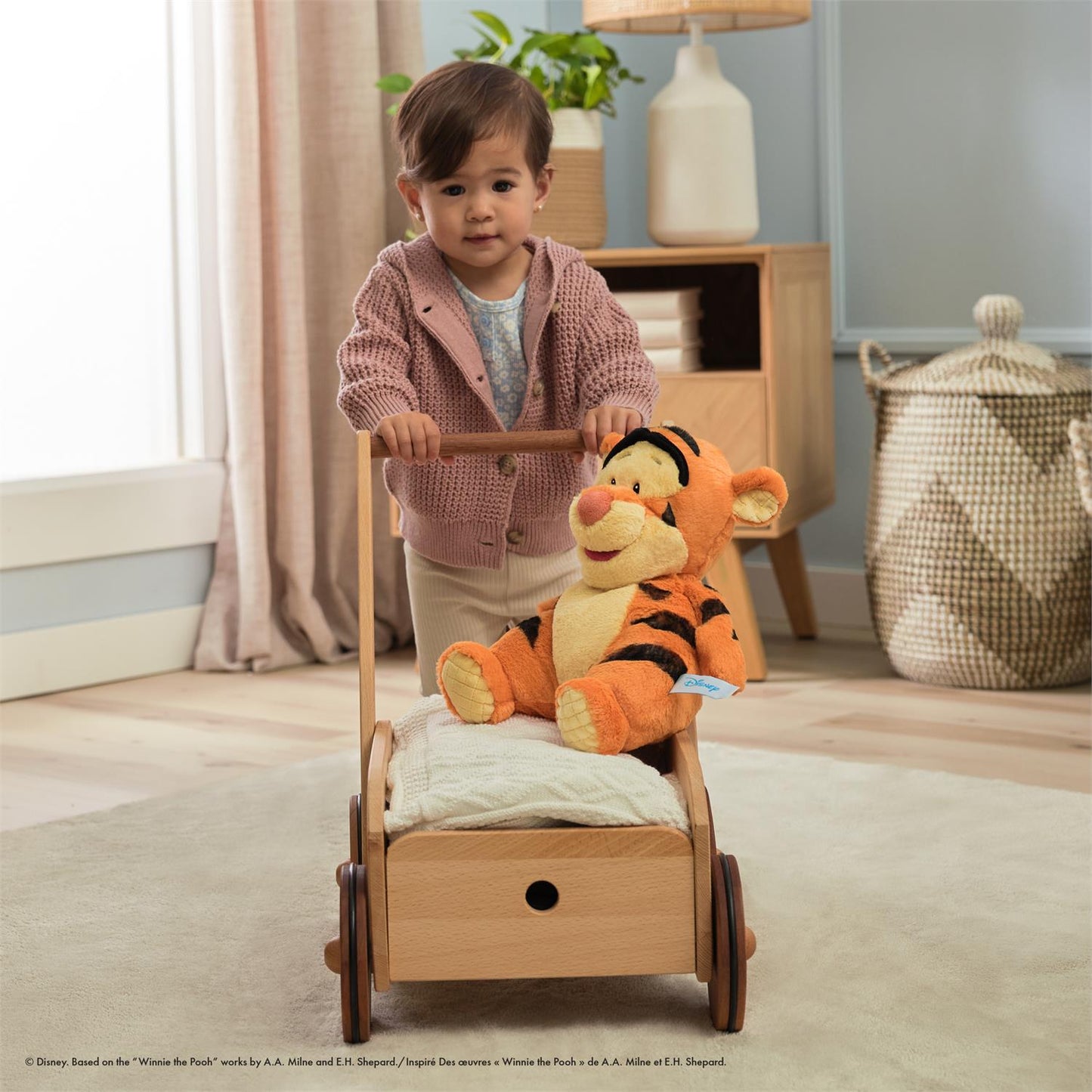 Plush Disney Oh So Snuggly Tigger