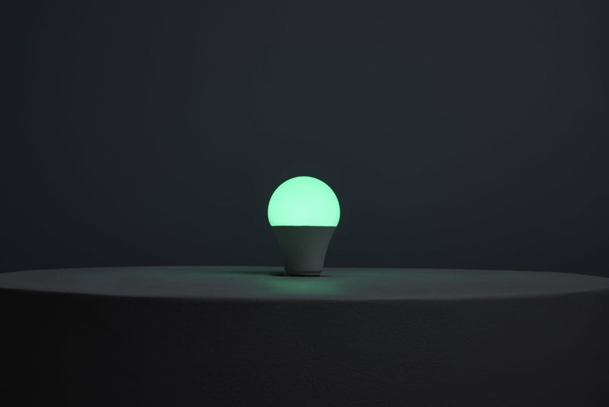 LED Light Bulb; 10 Watt; A19; 2700K-5000K RGB/Tunable White; Starfish; White; Medium Base; 120 Volt