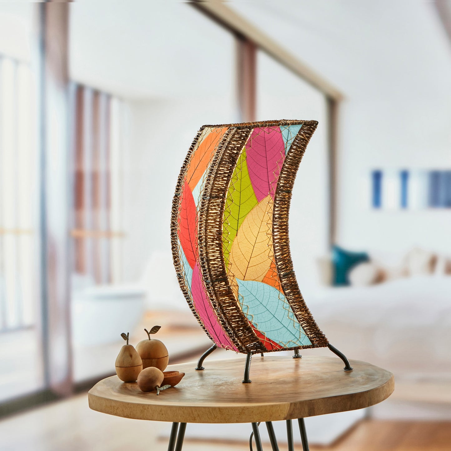 C Shape Cocoa Leaves Table Lamp - Multi Color