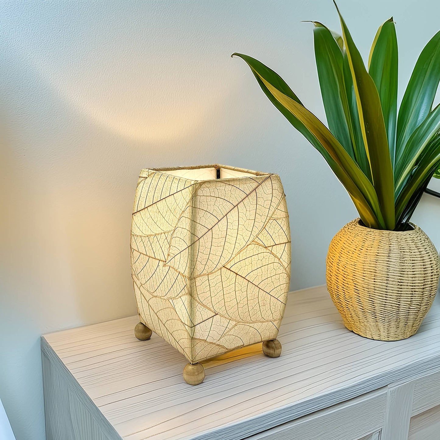 Mini Square Cocoa Leaf Lamp
