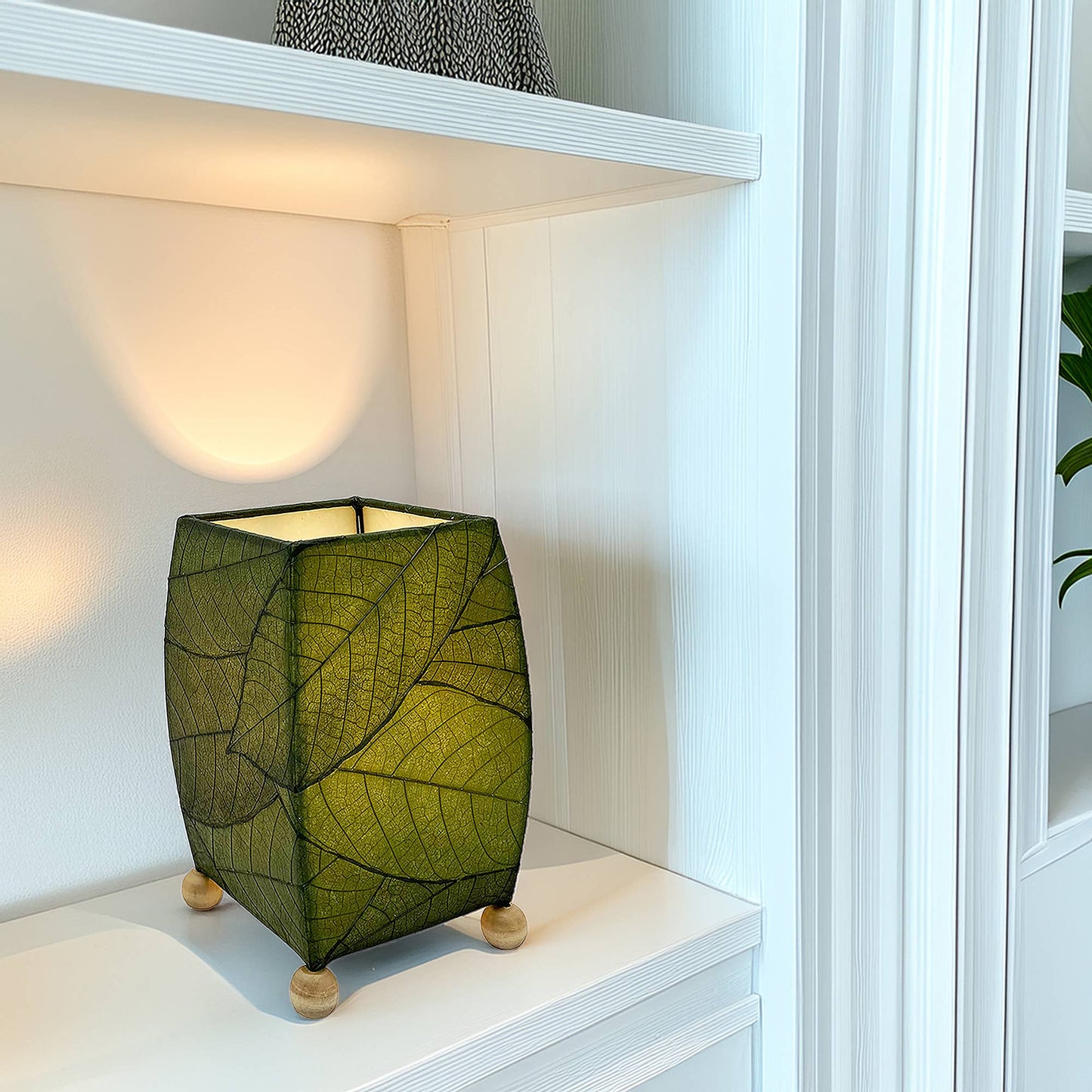 Mini Square Cocoa Leaf Lamp