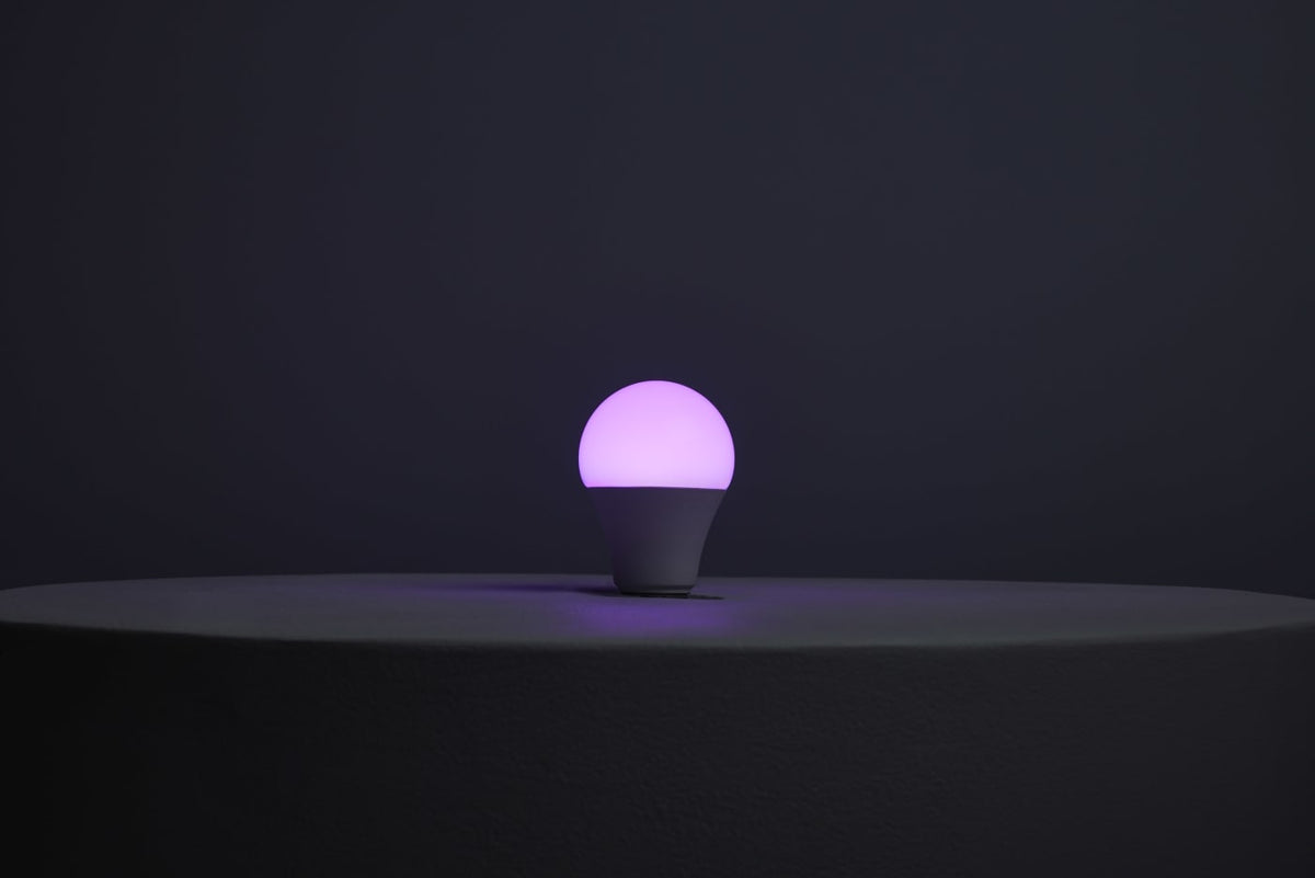 LED Light Bulb; 10 Watt; A19; 2700K-5000K RGB/Tunable White; Starfish; White; Medium Base; 120 Volt
