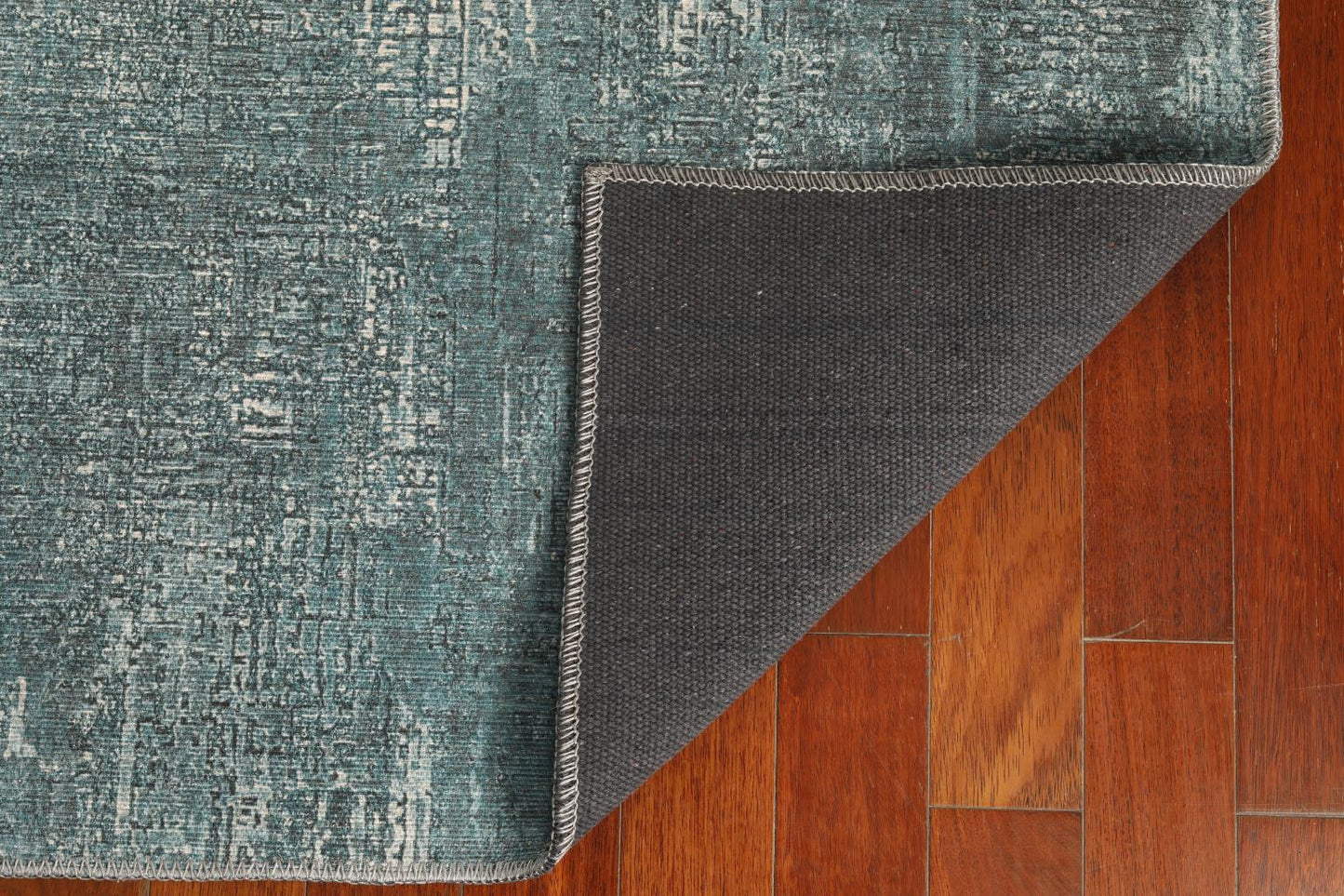 London Elements Teal Washable Rug 2' x 3'