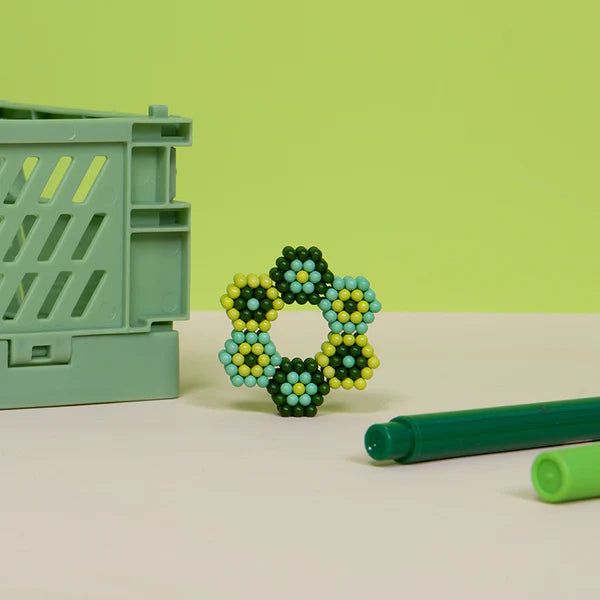 Speks 432  Fidget Magnets
