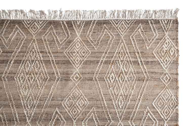 Rug Wool and Jute Hand Woven Cream and Beige with Pattern and Fringe 5' x 7'