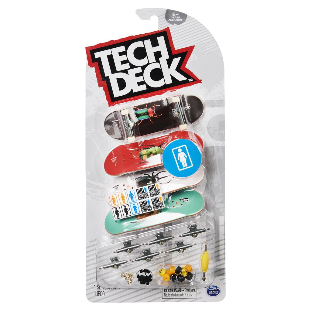 Tech Deck Ultra Deluxe Fingerboard 4-Pack Series I (Styles May Vary)