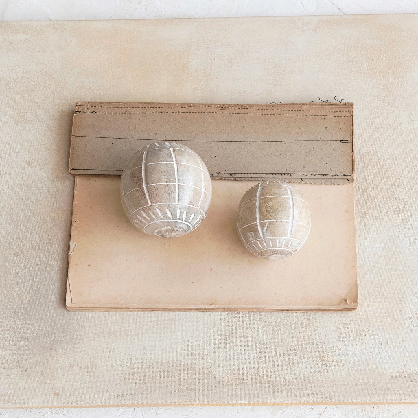 Ball Mango Wood Hand-Carved Whitewashed Grid 4" Round