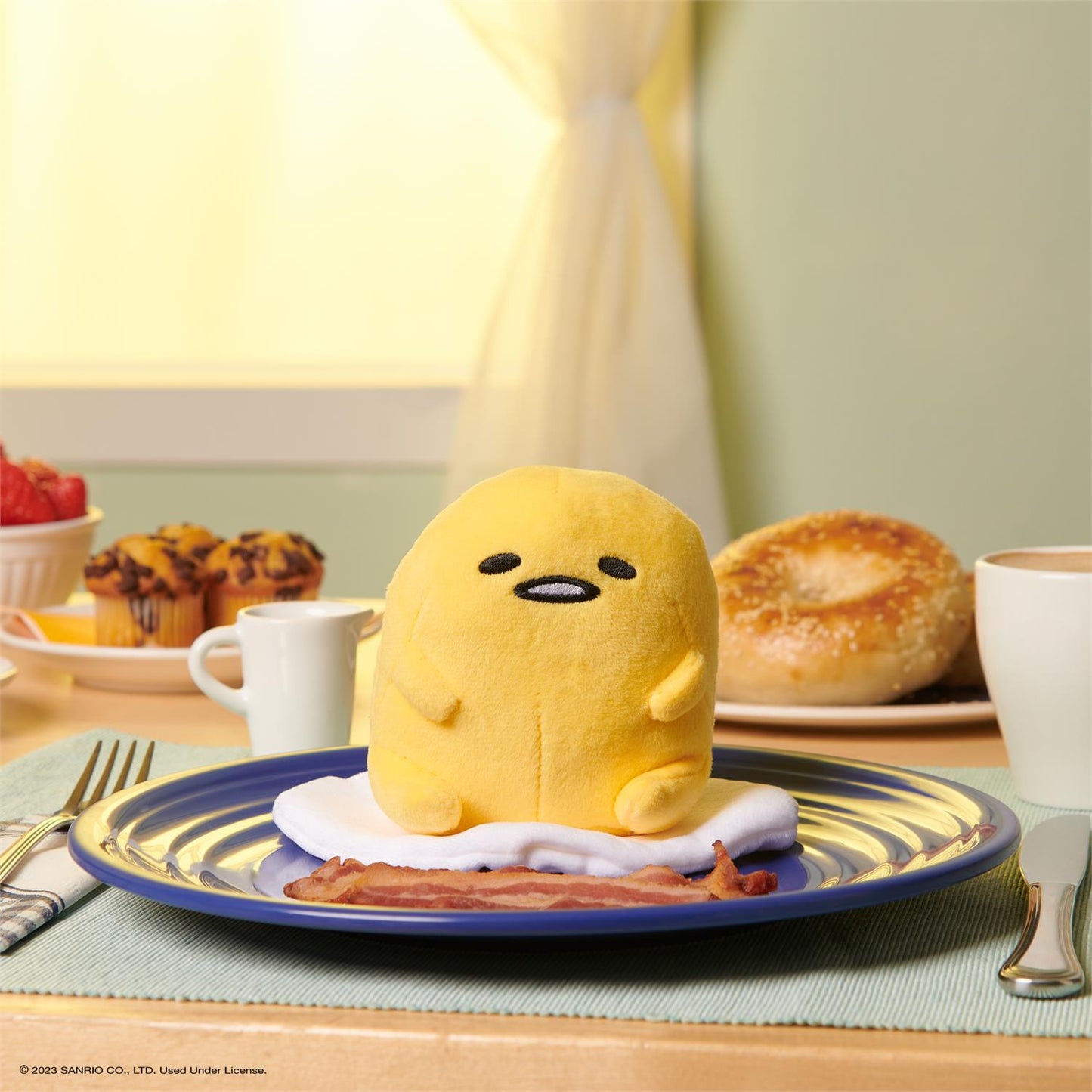 Plush Sanrio Gudetama Sitting 6"