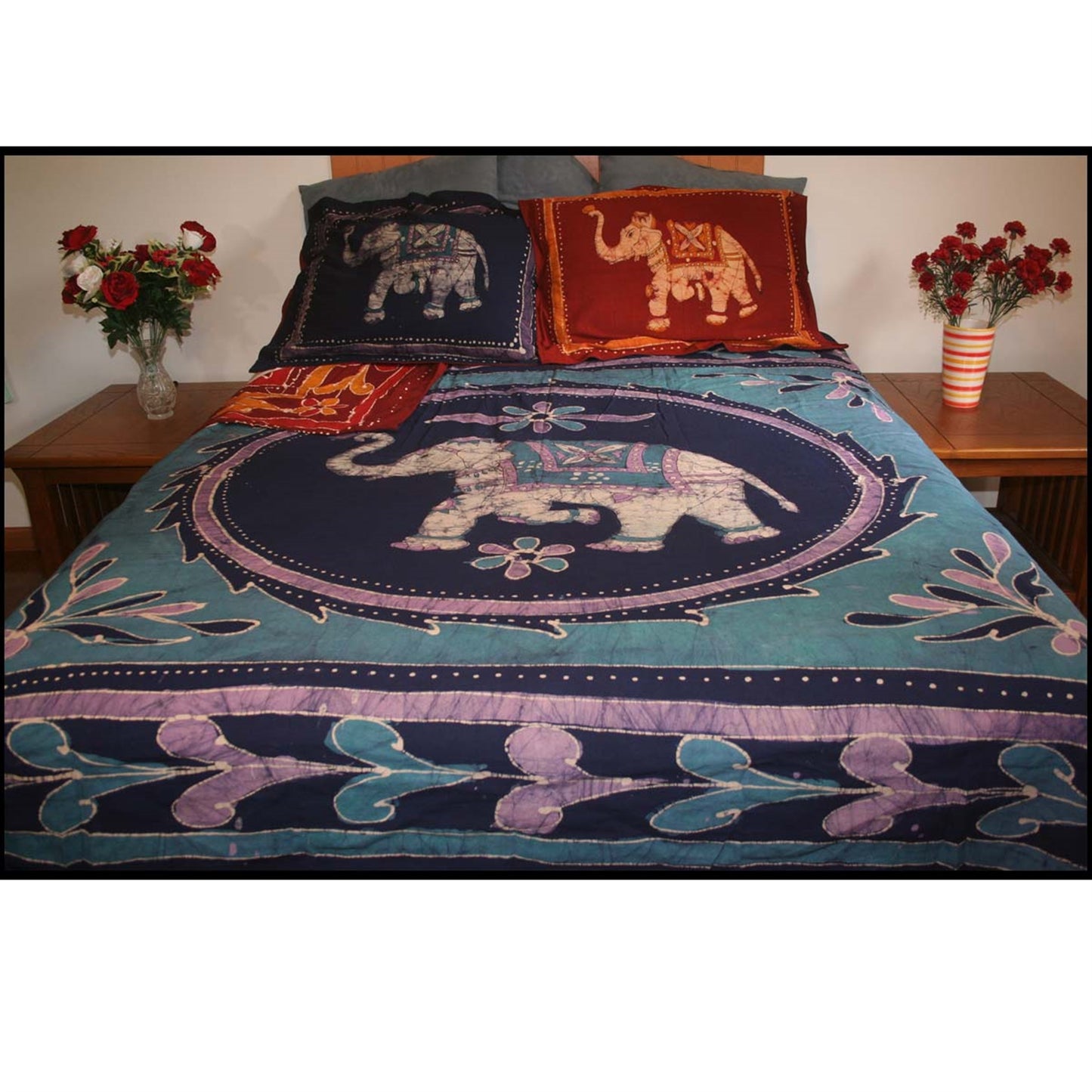 Duvet Cover Full Or Queen White Elephant Batik Blue/rust