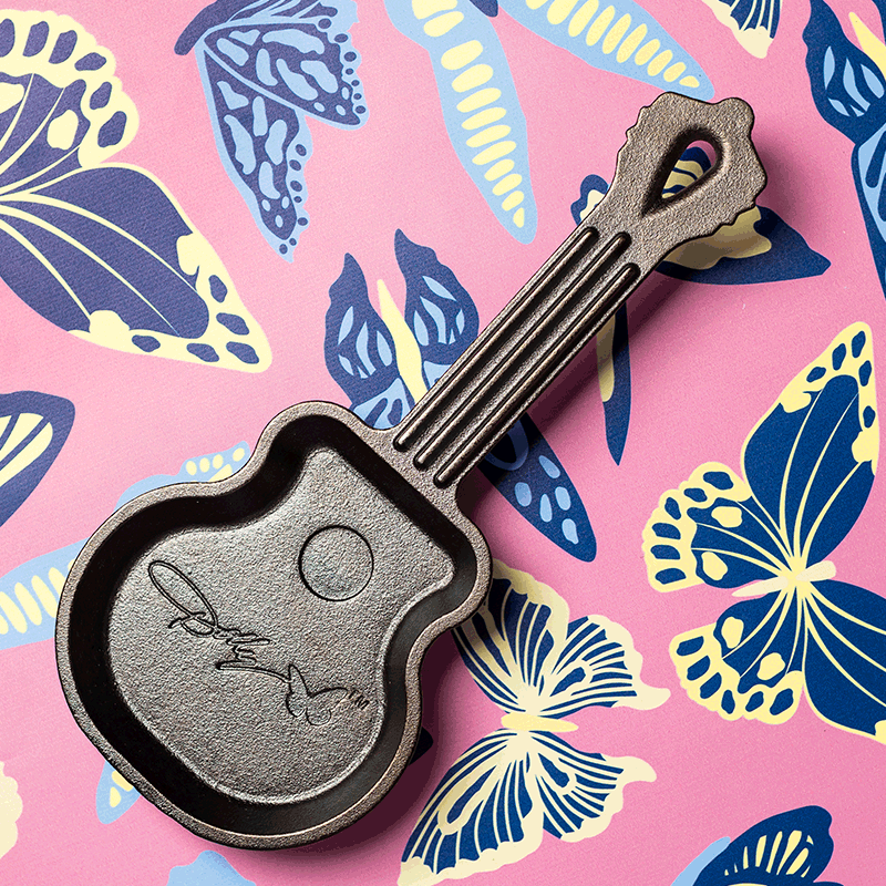 Dolly Parton Rockstar Guitar Mini Skillet