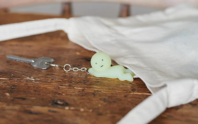 Smiski Key Chain Grabbing