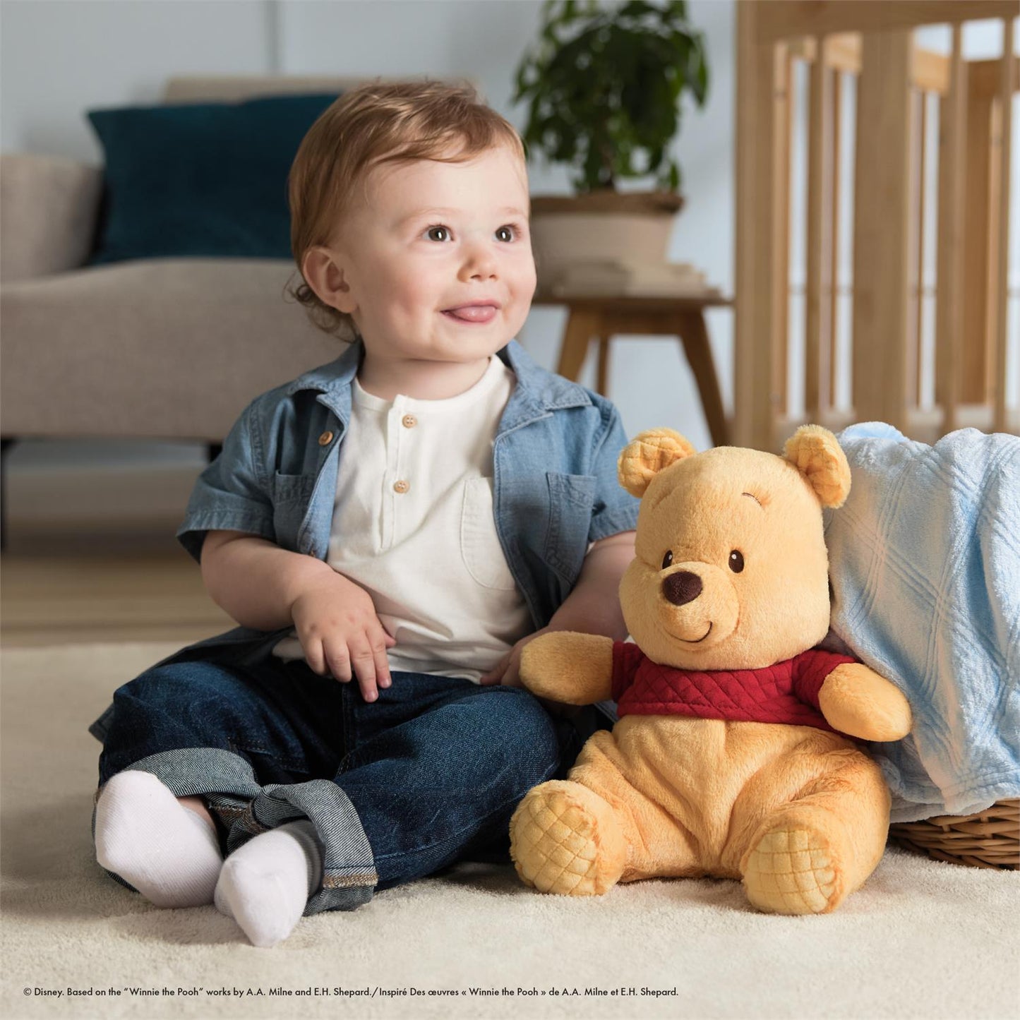 Plush Disney Oh So Snuggly Winnie The Pooh