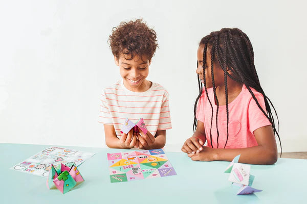 Paper Activity Kit D.I.Y. Fortune Tellers