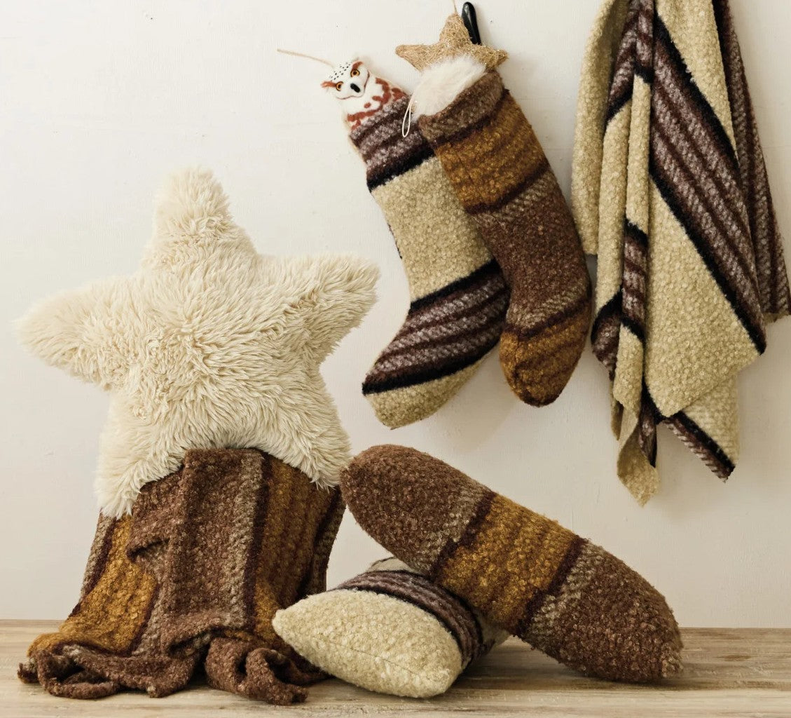 Pillow Holiday Faux Fur Star Shaped Cream 18"