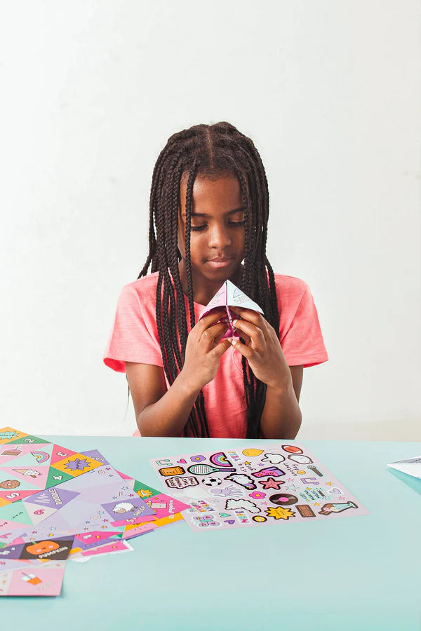 Paper Activity Kit D.I.Y. Fortune Tellers