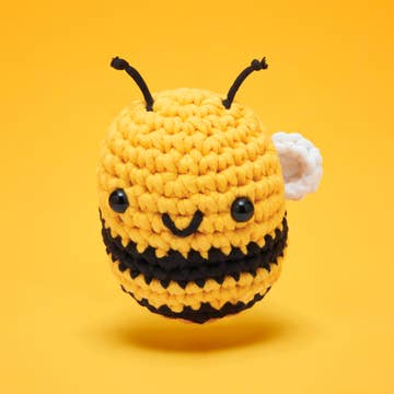 Crochet Kit - Cornelius the Bee