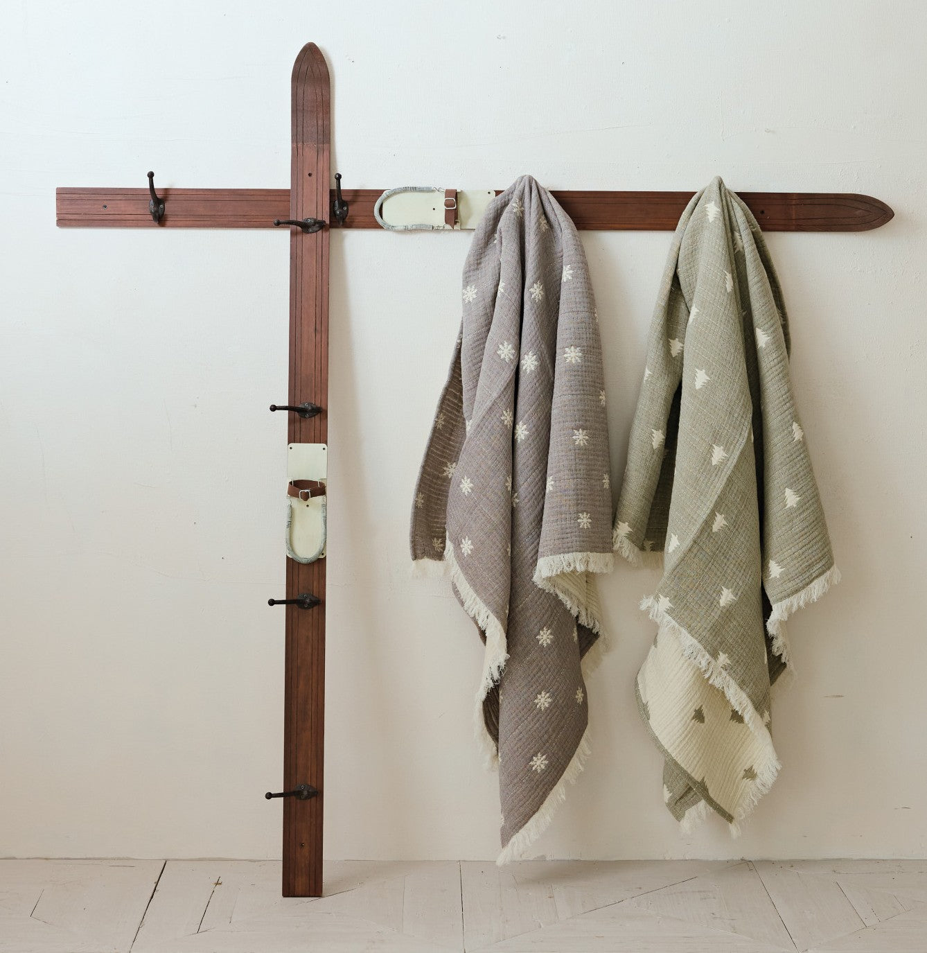 Wall Hook Wood Ski with 4 Hooks 67" wide