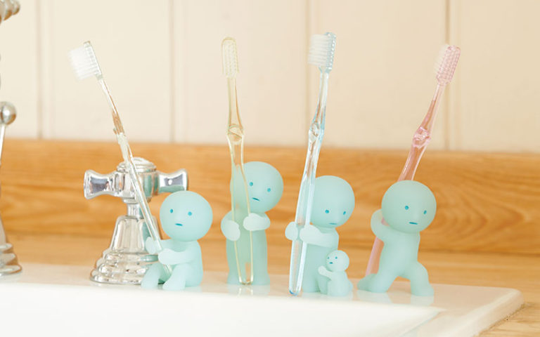 Smiski Toothbrush Stand Protecting