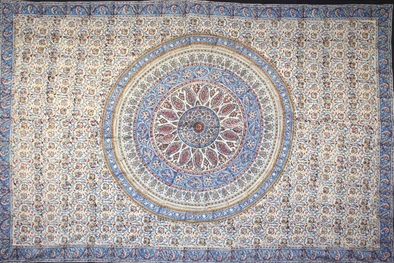 Tapestry Full Size Kalamkari Circle Blue / Red