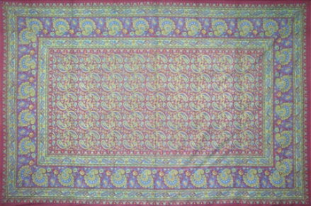 Tapestry Single Size Classic Paisley Burgandy