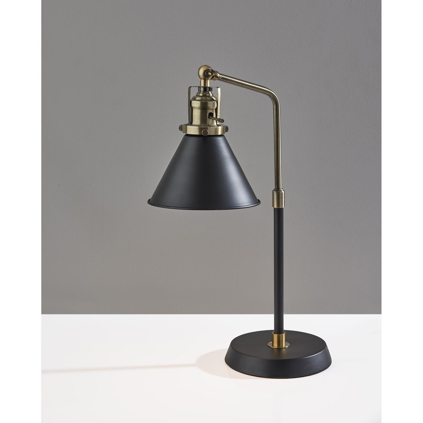 Arthur Desk Lamp