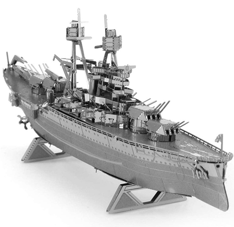 Metal Model Kit Ship USS Arizona
